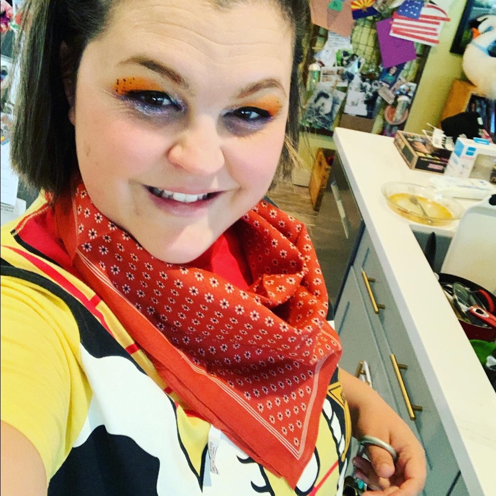 Meet your Posher, Jenni